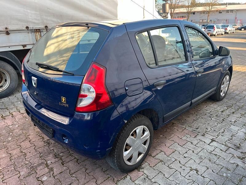 Gebraucht Dacia Sandero 75 PS (55 kW) 2009 Blau Limousine