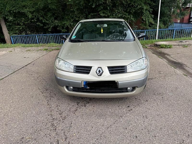 Gold Gebraucht 2004 Renault Mégane Cabriolet Cabrio | 2.300 € (Fairer Preis) - Bild 1/4