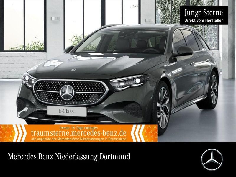 Grau Gebraucht 2024 Mercedes E300 Avantgarde Limousine | 48.990 € (Superpreis) - Bild 1/3