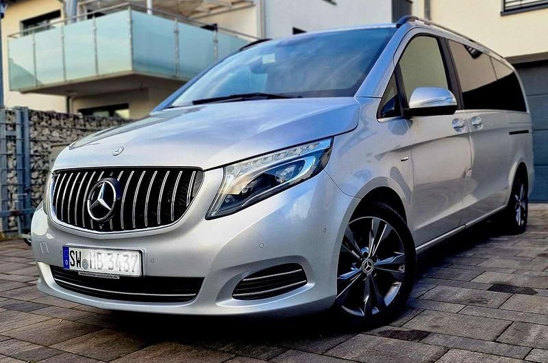 Gebraucht Mercedes E250 Avantgarde 190 PS (139 kW) 2014 Silber Kombi