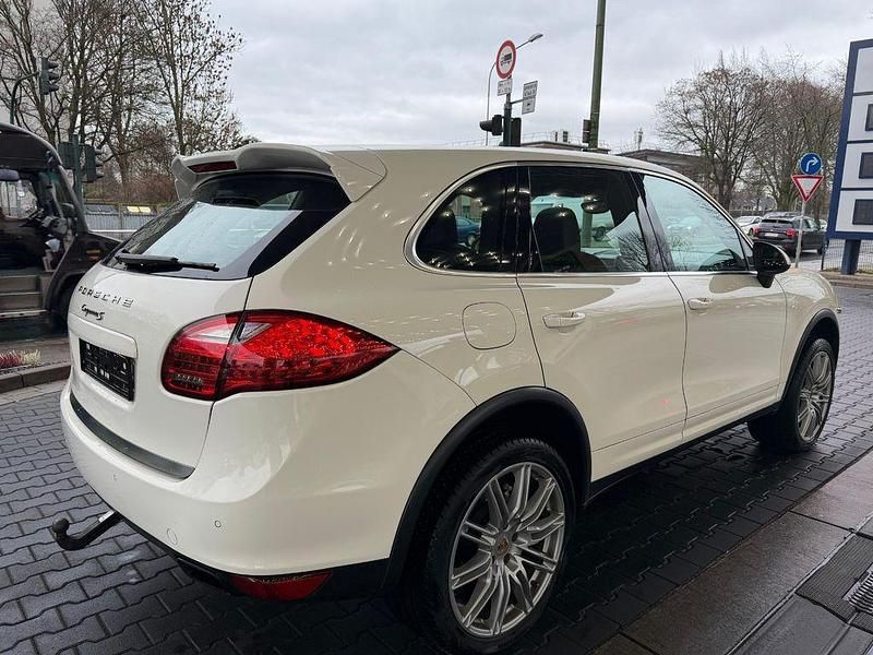 Gebraucht Porsche Cayenne S 400 PS (294 kW) 2011 Weiß SUV