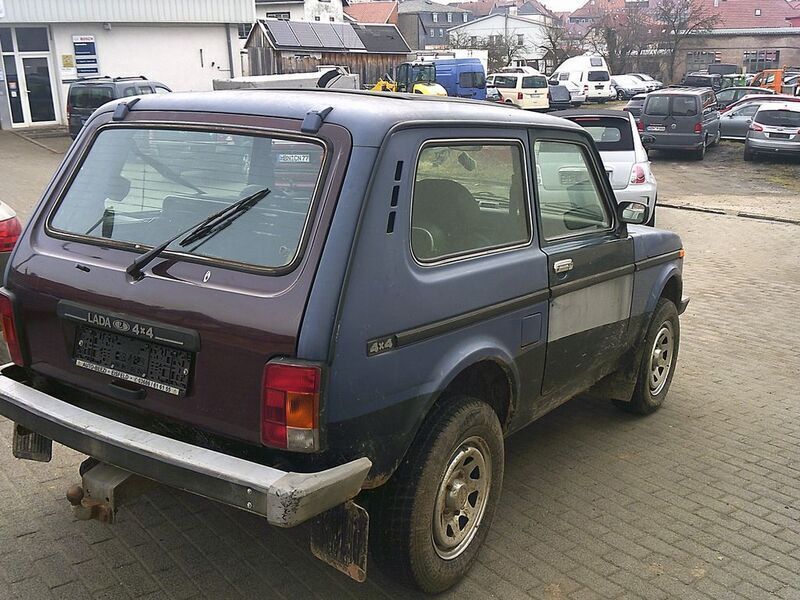 Gebraucht Lada niva 82 PS (60 kW) 2007 SUV