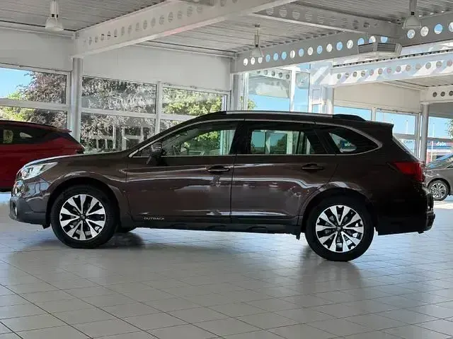 Gebraucht Subaru Outback Sport 175 PS (128 kW) 2017 Braun Kombi