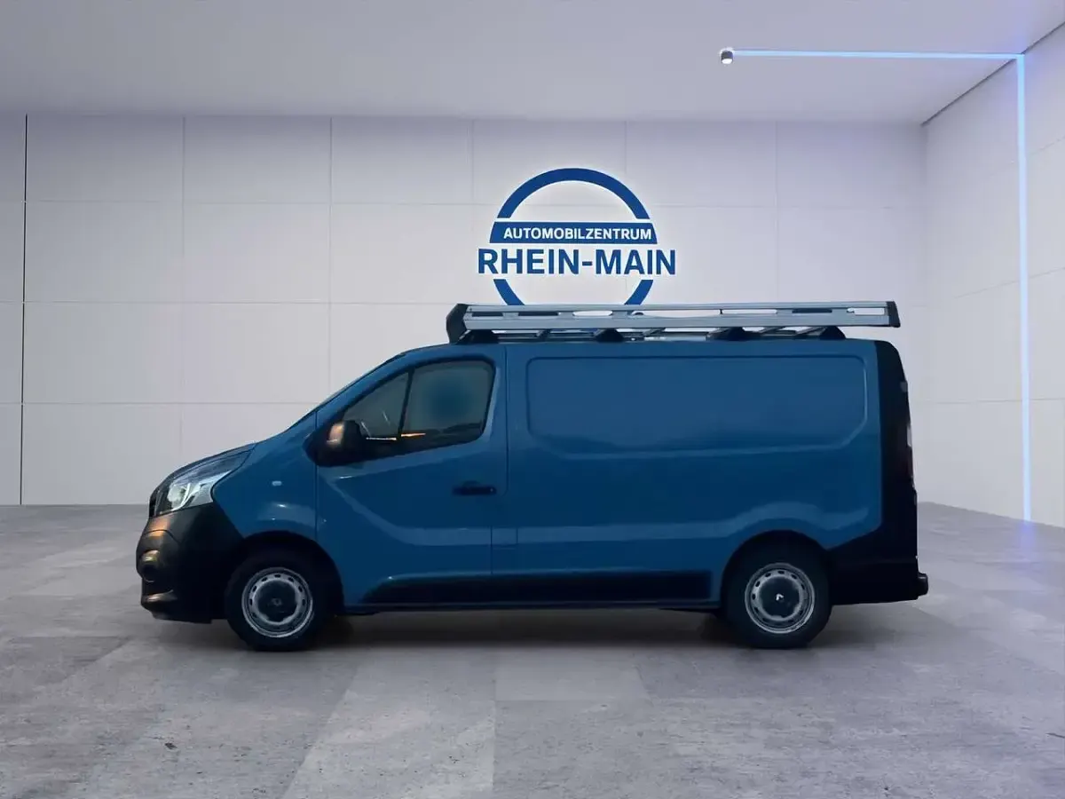 Gebraucht Renault Trafic 125 PS (91 kW) 2017 Blau Van / Kleinbus