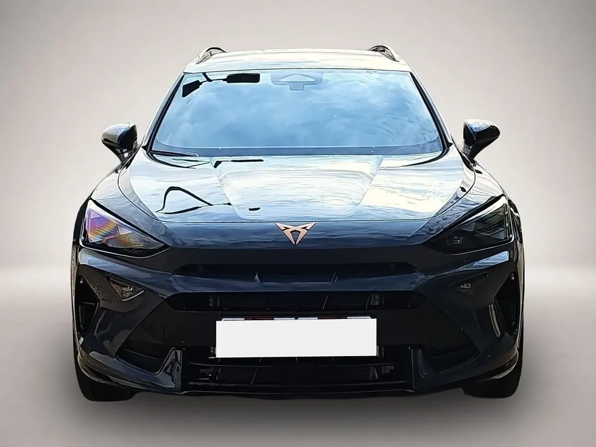 Neu Cupra Formentor 150 PS (110 kW) 2026 Blau SUV
