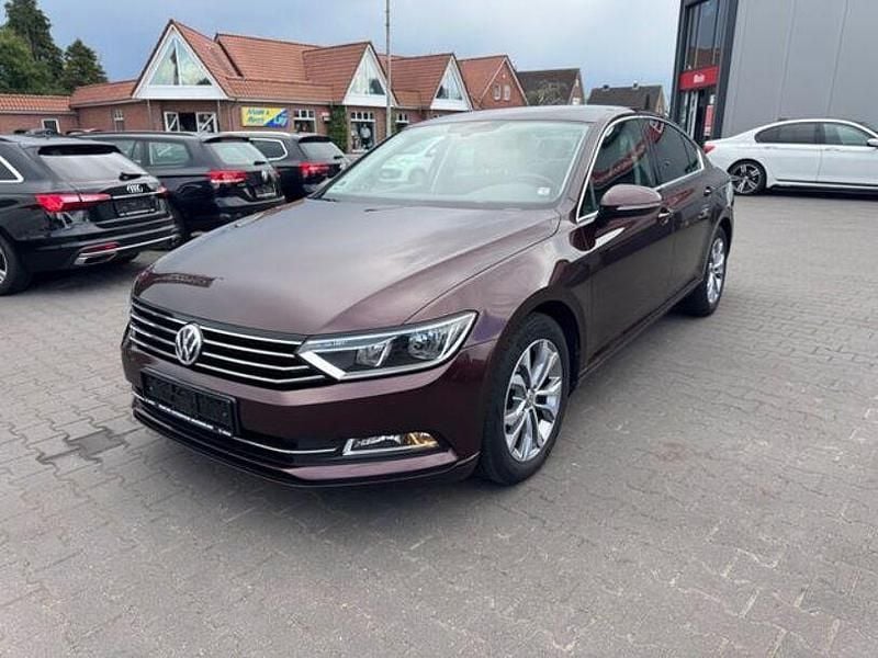 Andere Gebraucht 2016 VW Passat Limousine | 9.499 € (Guter Preis) - Bild 1/4
