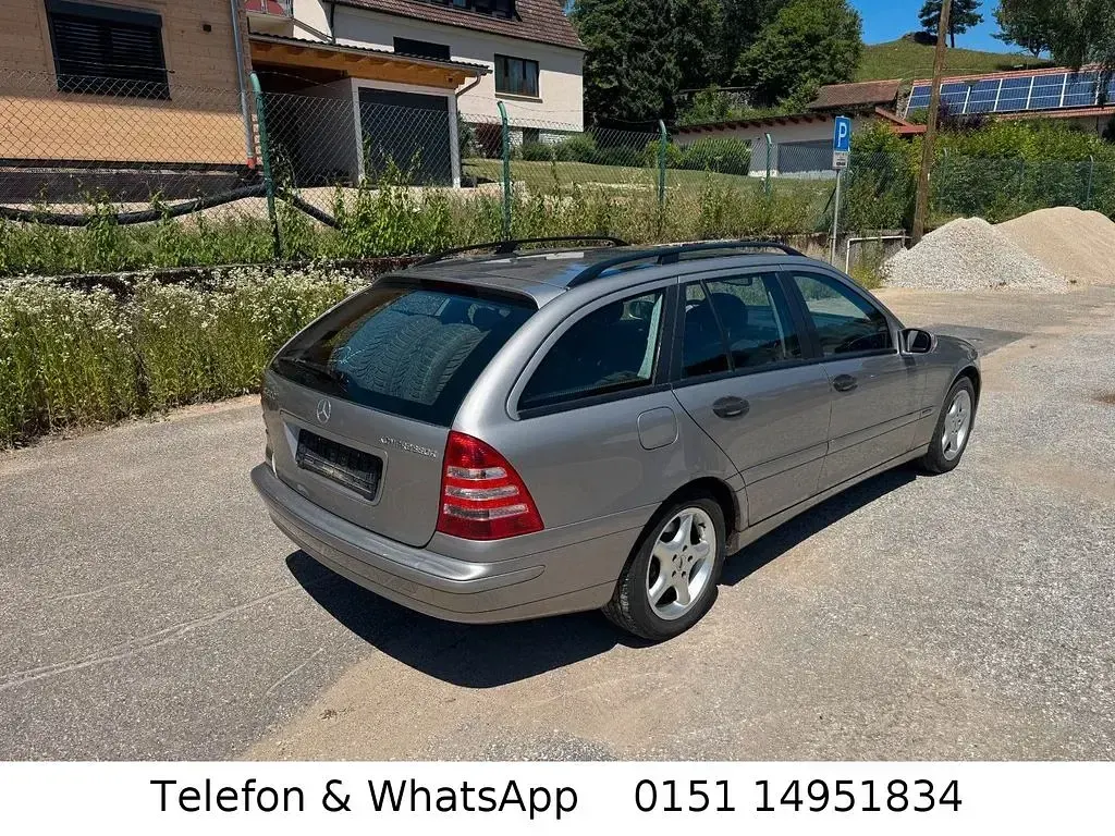 Gebraucht Mercedes C200 163 PS (119 kW) 2005 Silber Kombi