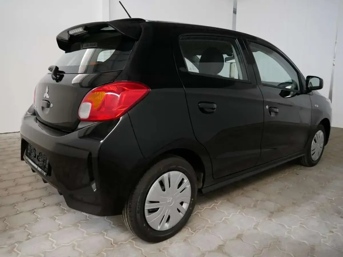 Neu Mitsubishi Space Star Basis 71 PS (52 kW) 2025 Pianoschwarz Kleinwagen