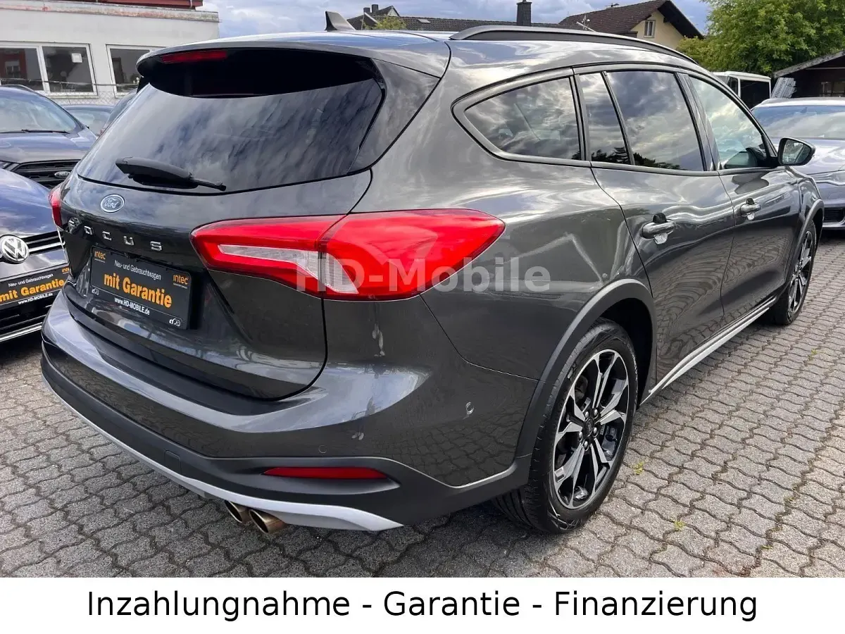Gebraucht Ford Focus Active 150 PS (110 kW) 2020 Grau Kombi