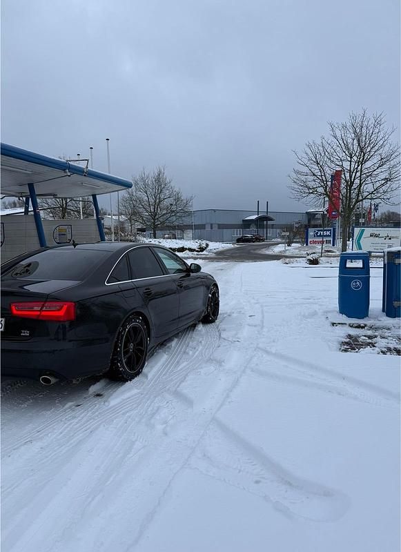 Gebraucht Audi A6 Ambiente 313 PS (230 kW) 2012 Andere farben Limousine