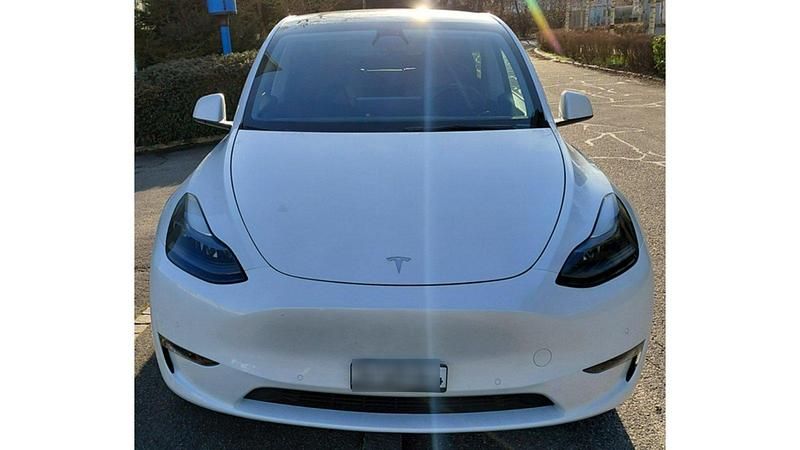 Gebraucht Tesla Model Y 378 kW (514 PS) 2021 Weiß SUV