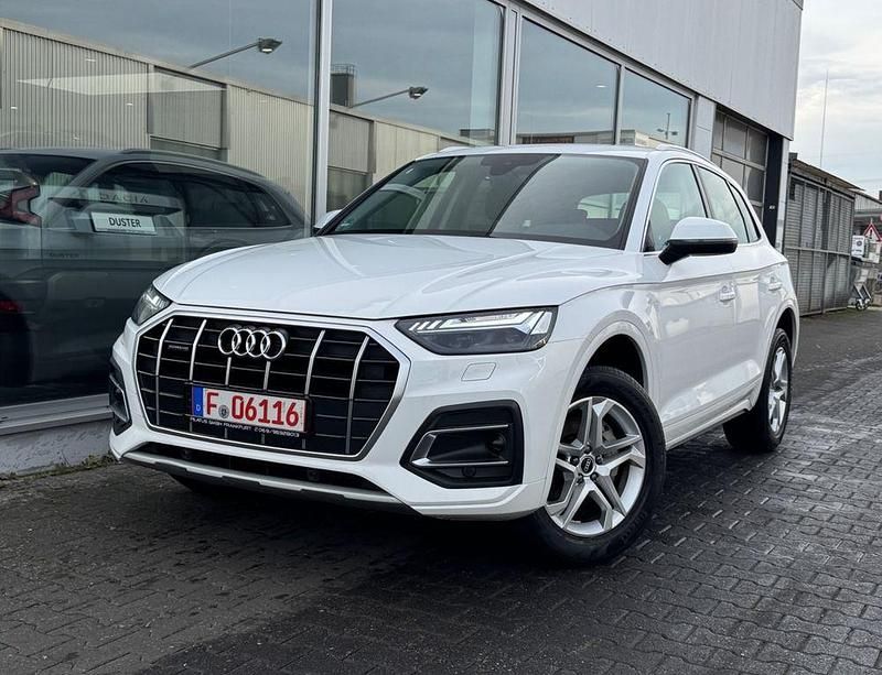 Weiß Gebraucht 2021 Audi Q5 SUV | 31.599 € (Fairer Preis) - Bild 1/4