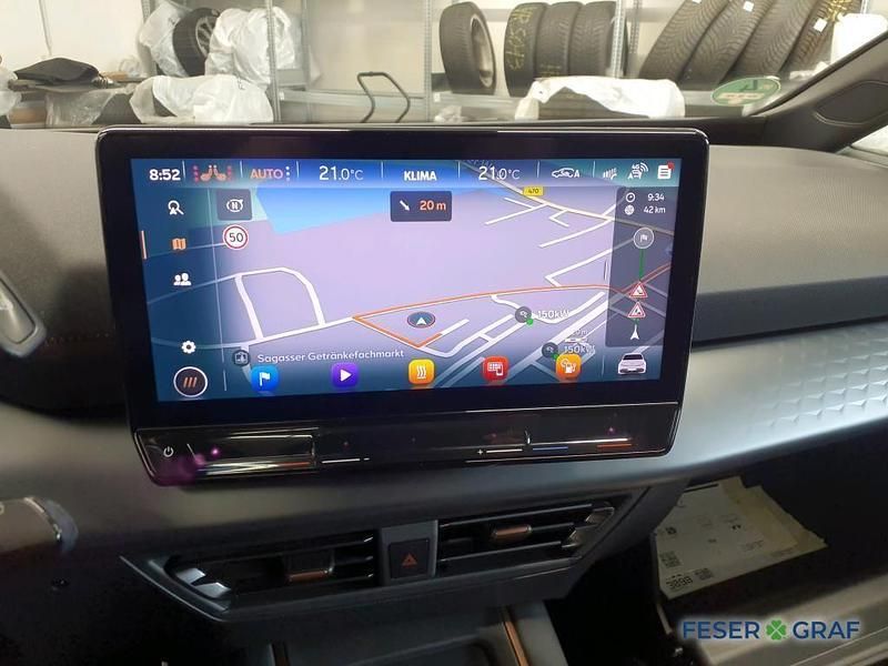 Gebraucht Cupra Born 150 kW (204 PS) 2022 Aurora blue metallic Kleinwagen