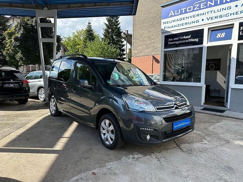 Gebraucht Citroën Berlingo Shine 110 PS (80 kW) 2016 Grau Van / Kleinbus