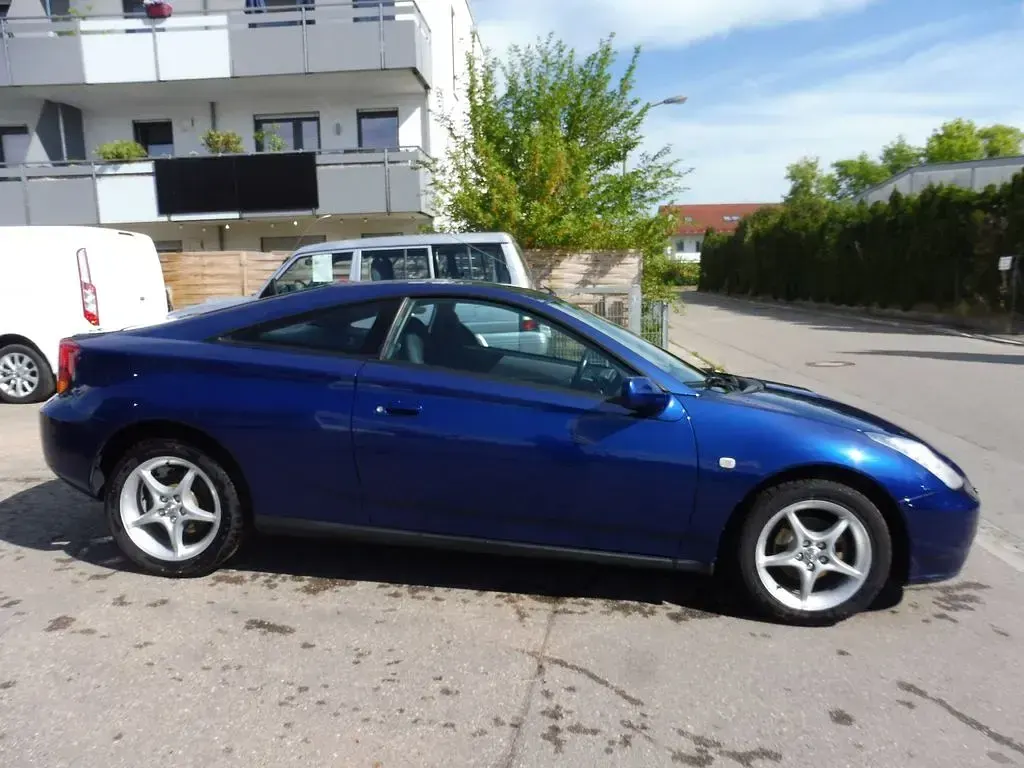 Gebraucht Toyota Celica 143 PS (105 kW) 2002 Blau Coupé