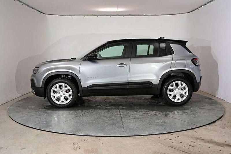Gebraucht Jeep Avenger Altitude 101 PS (74 kW) 2024 Granite grey metallic (dach in volcano black) SUV