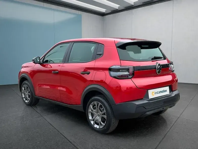 Używany Citroën e-C3 83 kW (113 KM) 2025 Czerwony Hatchback