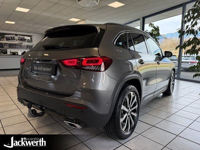 Usata Mercedes GLA200 Progressive 150 CV (110 kW) 2022 Grigio SUV