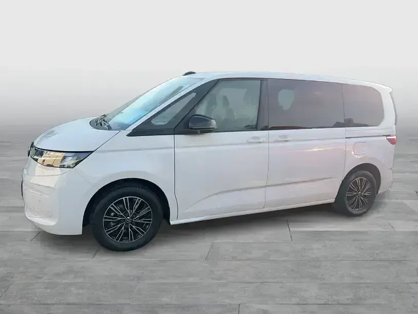Używany VW Multivan Basis 150 KM (110 kW) 2025 Biały Minivan