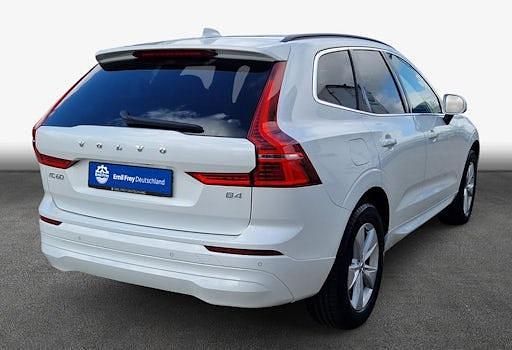 Gebraucht Volvo XC60 Core 197 PS (144 kW) 2023 Weiß SUV