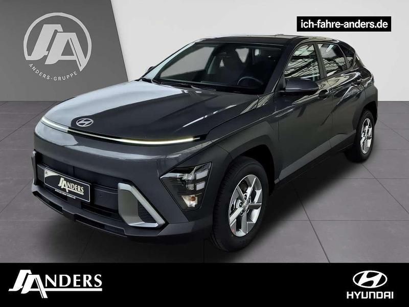 Ecotronic gray Gebraucht 2025 Hyundai Kona Select SUV | 28.890 € (Guter Preis) - Bild 1/3