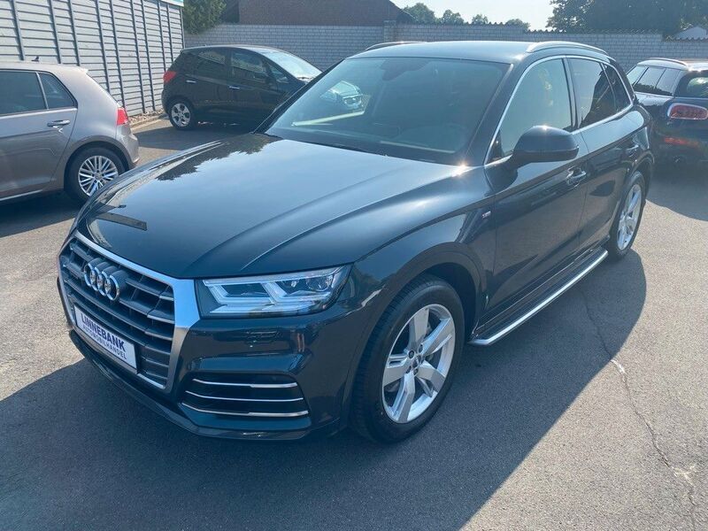 Manhattangrau metallic Gebraucht 2019 Audi Q5 S-Line SUV | 27.900 € (Superpreis) - Bild 1/4
