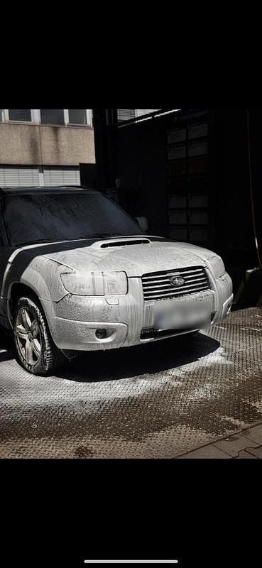 Silber Gebraucht 2006 Subaru Forester SUV | 8.000 € - Bild 1/4