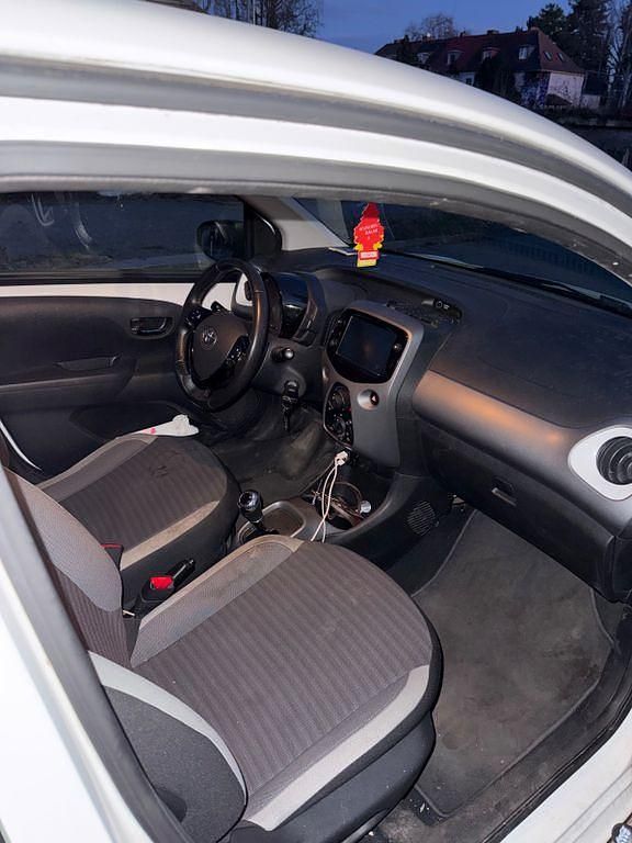 Gebraucht Toyota Aygo 72 PS (52 kW) 2019 Kleinwagen