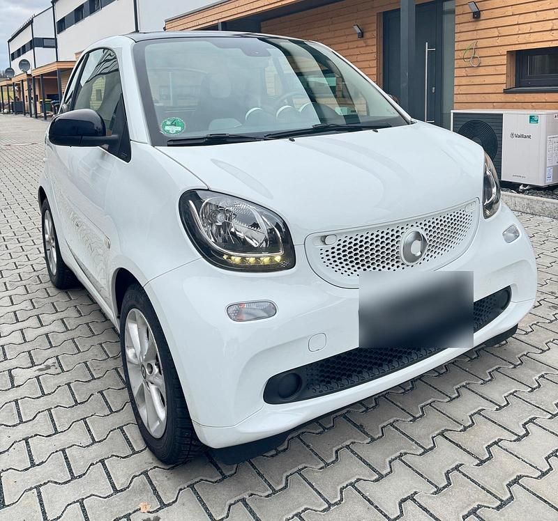 Gebraucht Smart ForTwo Coupé Passion 71 PS (52 kW) 2015 Weiß Coupé