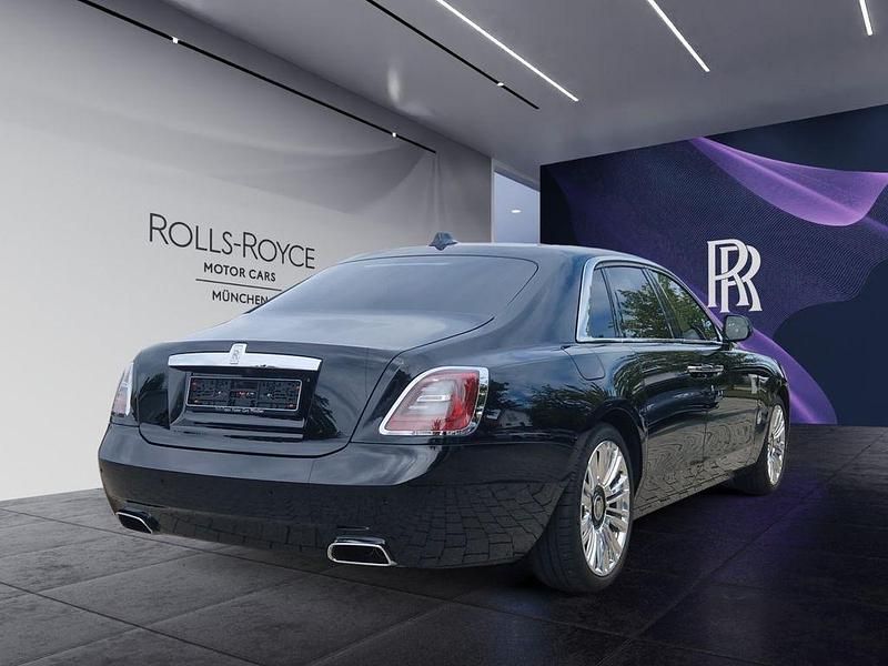Gebraucht Rolls Royce Ghost 571 PS (419 kW) 2024 Schwarz Limousine