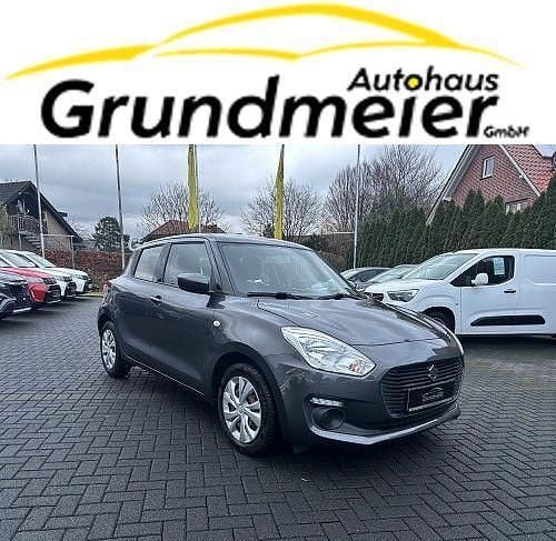 Grau Gebraucht 2020 Suzuki Swift Club Kleinwagen | 11.690 € (Fairer Preis) - Bild 1/4