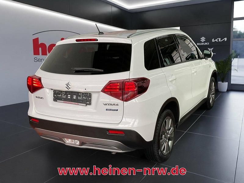Gebraucht Suzuki Vitara Comfort 129 PS (94 kW) 2021 Weiß SUV