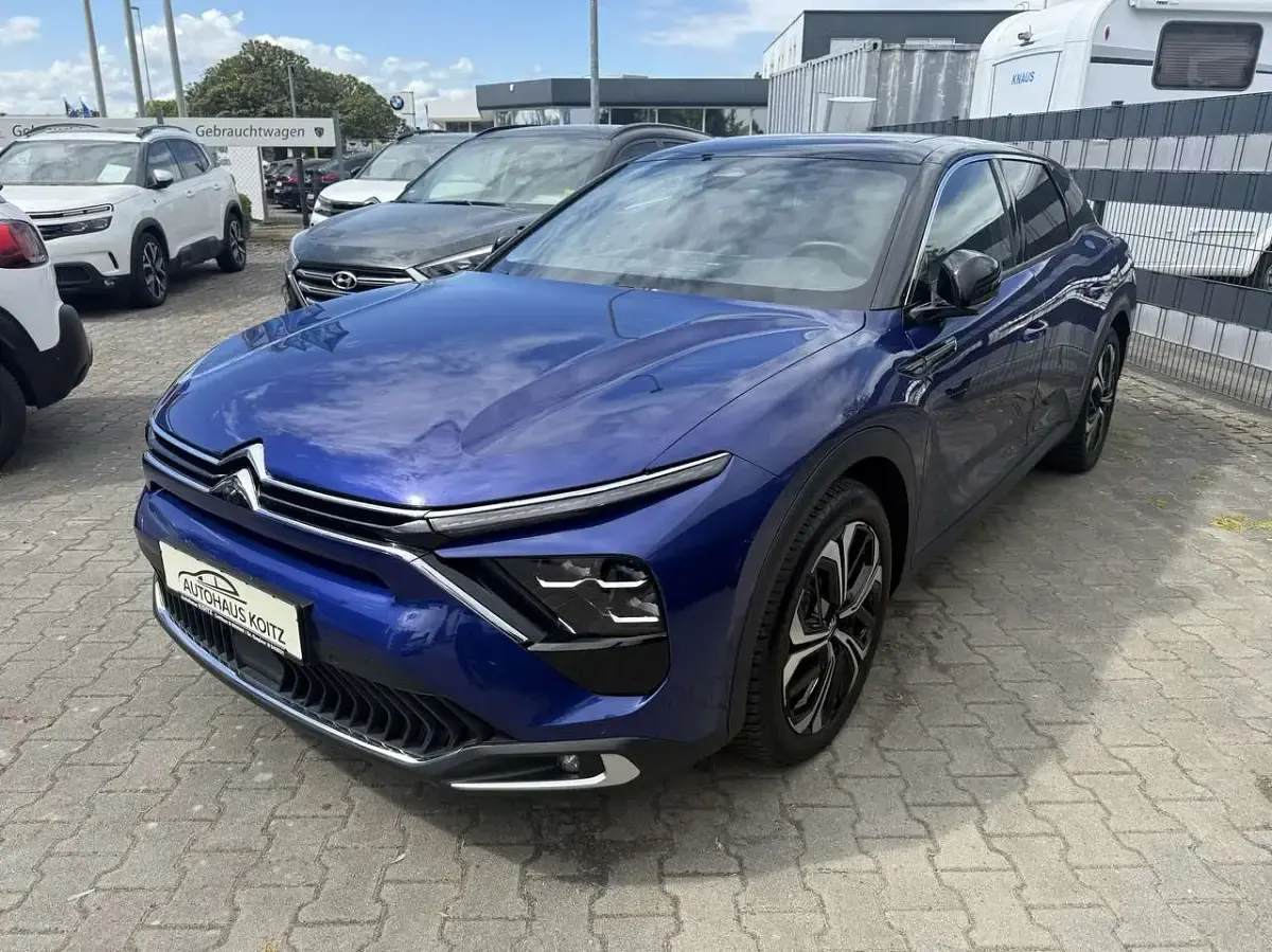 Gebraucht Citroën C5 X Shine 224 PS (164 kW) 2023 Lackierung magneticblau/typ a Kombi
