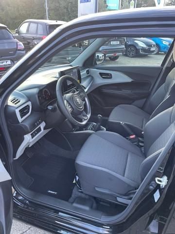 Gebraucht Suzuki Swift Comfort+ 82 PS (60 kW) 2024 Rot Kleinwagen