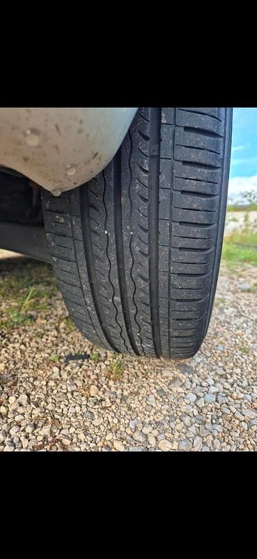 Gebraucht Mitsubishi Space Star 83 PS (61 kW) 2001 Grau Van / Kleinbus