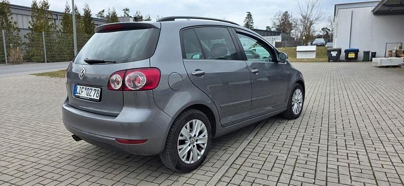 Gebraucht VW Golf Plus Cross Life 140 PS (102 kW) 2013 Grau Van / Kleinbus