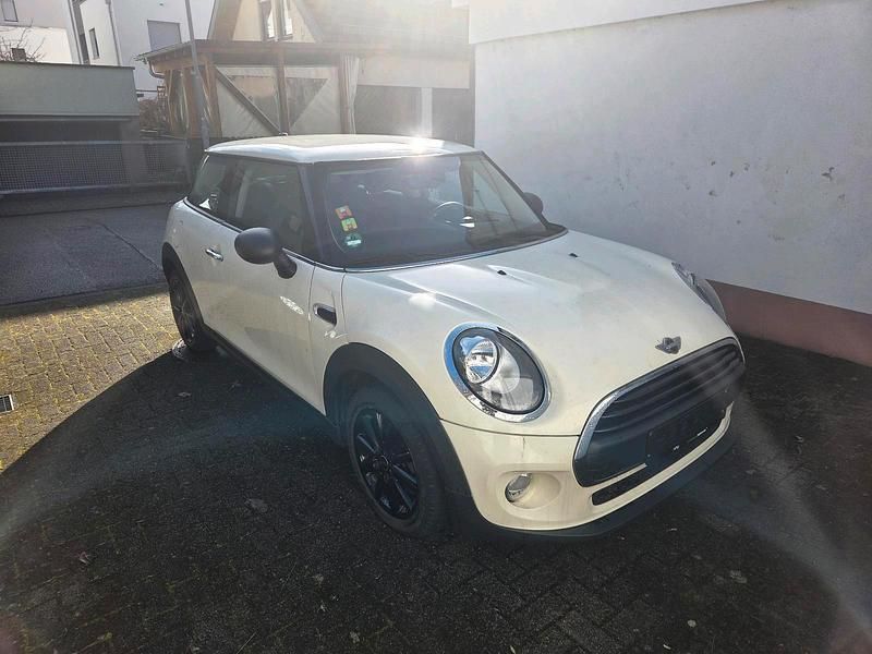 Second-hand Mini ONE 75 CP (55 kW) 2016 Alb Hatchback