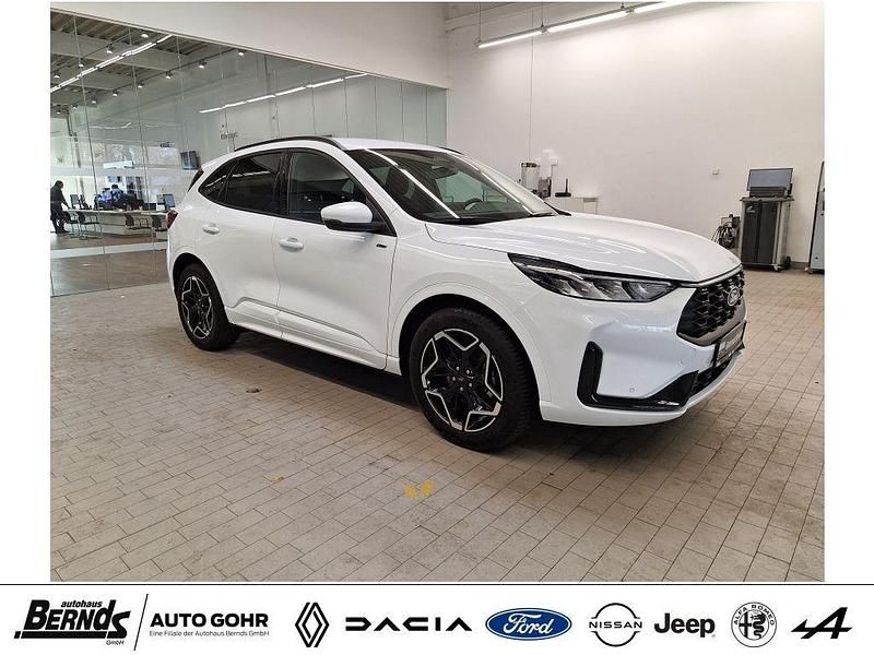 Gebraucht Ford Kuga ST-Line 186 PS (136 kW) 2024 Frozen white SUV