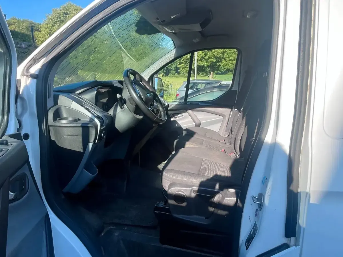 Gebraucht Ford Transit Custom 2018 Van / Kleinbus