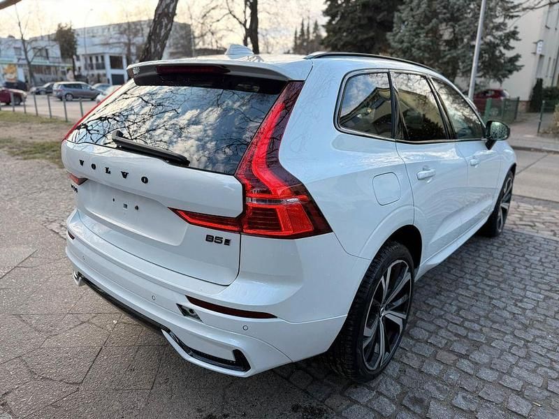 Gebraucht Volvo XC60 R-Design 235 PS (172 kW) 2021 Weiß SUV