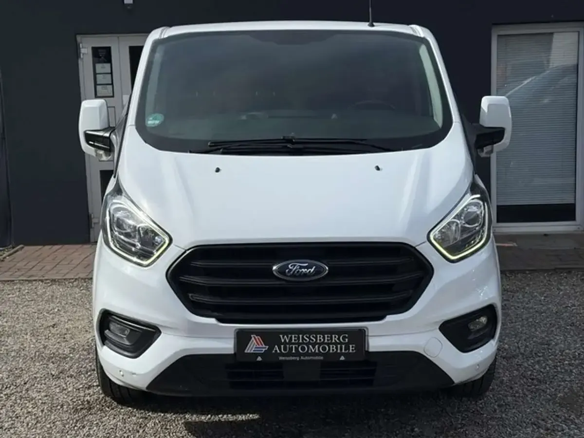 Gebraucht Ford Transit Custom Trend 131 PS (96 kW) 2019 Weiß Van / Kleinbus