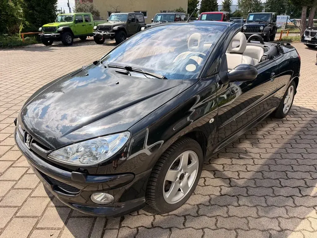 Gebraucht Peugeot 206 CC Platinum 109 PS (80 kW) 2005 Schwarz Cabrio