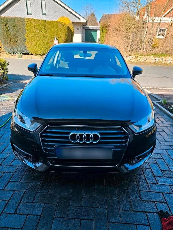 Gebraucht Audi A1 Ambition 95 PS (69 kW) 2015 Schwarz Kleinwagen