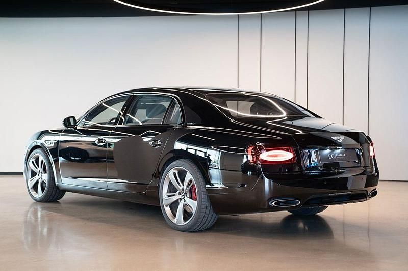 Gebraucht Bentley Flying Spur 635 PS (467 kW) 2017 Schwarz Limousine