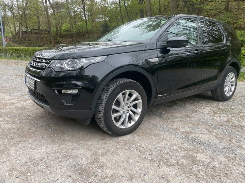 Schwarz Gebraucht 2017 Land Rover Discovery Sport SE SUV | 15.500 € (Guter Preis) - Bild 1/4