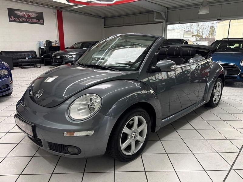 Gebraucht VW New Beetle Cabriolet 102 PS (75 kW) 2010 Grau Cabrio