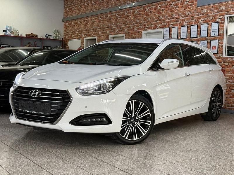 Gebraucht Hyundai i40 Style 116 PS (85 kW) 2018 Weiß Kombi