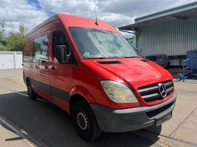 Rot Gebraucht 2008 Mercedes Sprinter Van | 4.880 € - Bild 1/4