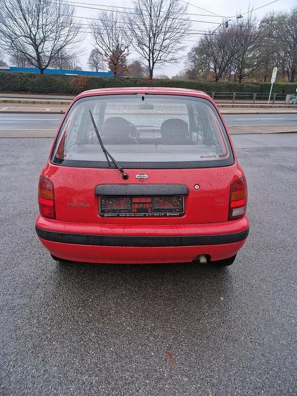 Gebraucht Nissan Micra 54 PS (39 kW) 1994 Rot Kleinwagen