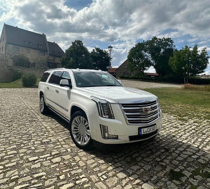 Weiß Gebraucht 2018 Cadillac Escalade SUV | 66.000 € - Bild 1/4